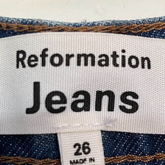 Reformation Cynthia High Rise Straight Long Jeans in cesme size 26 - Picture 5 of 12